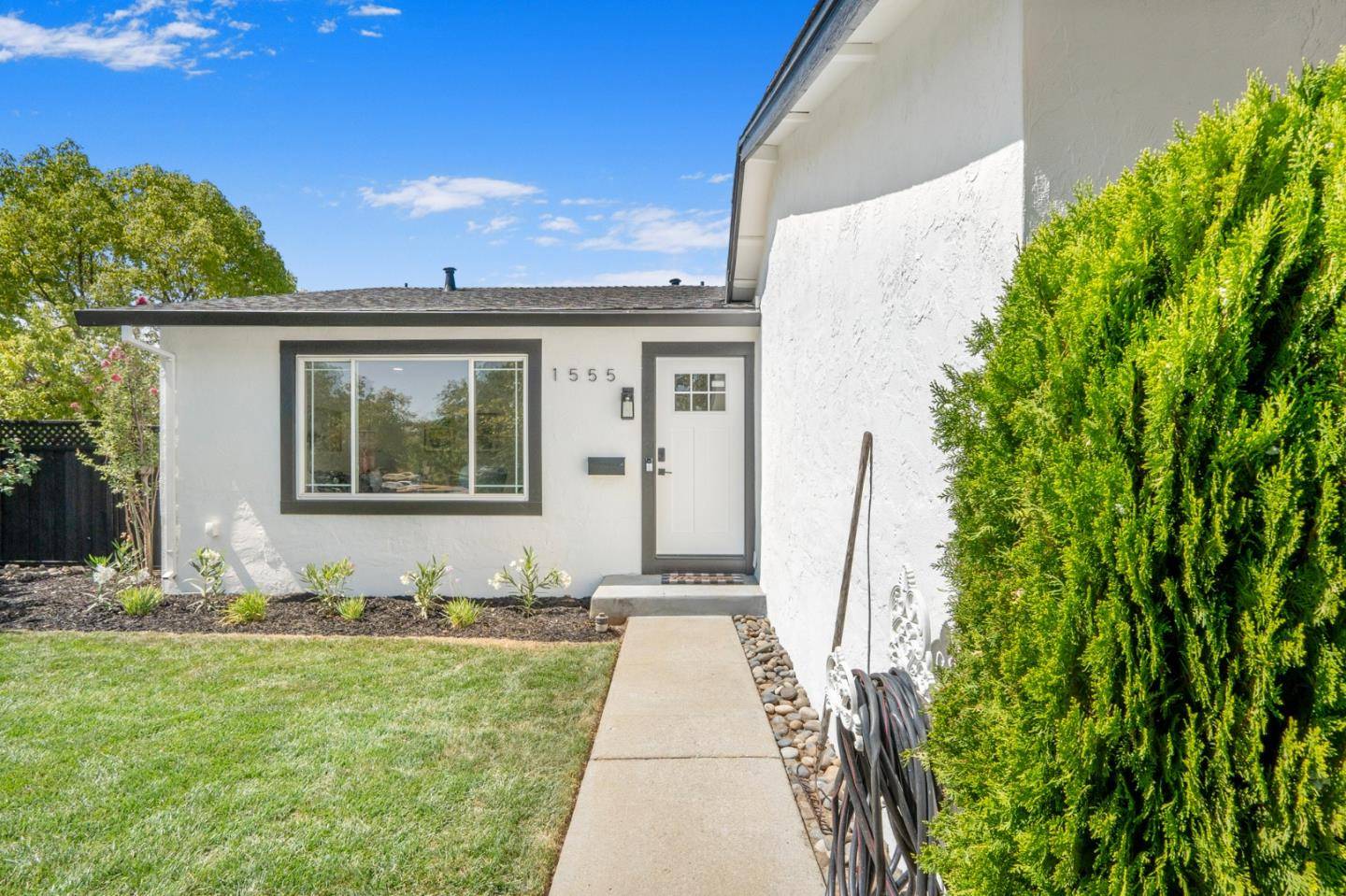 Morgan Hill, CA 95037,1555 Leafy CT