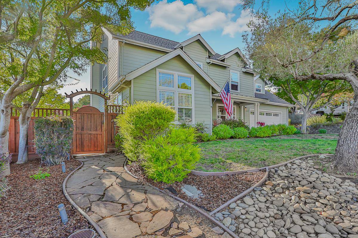 Scotts Valley, CA 95066,635 Tabor DR