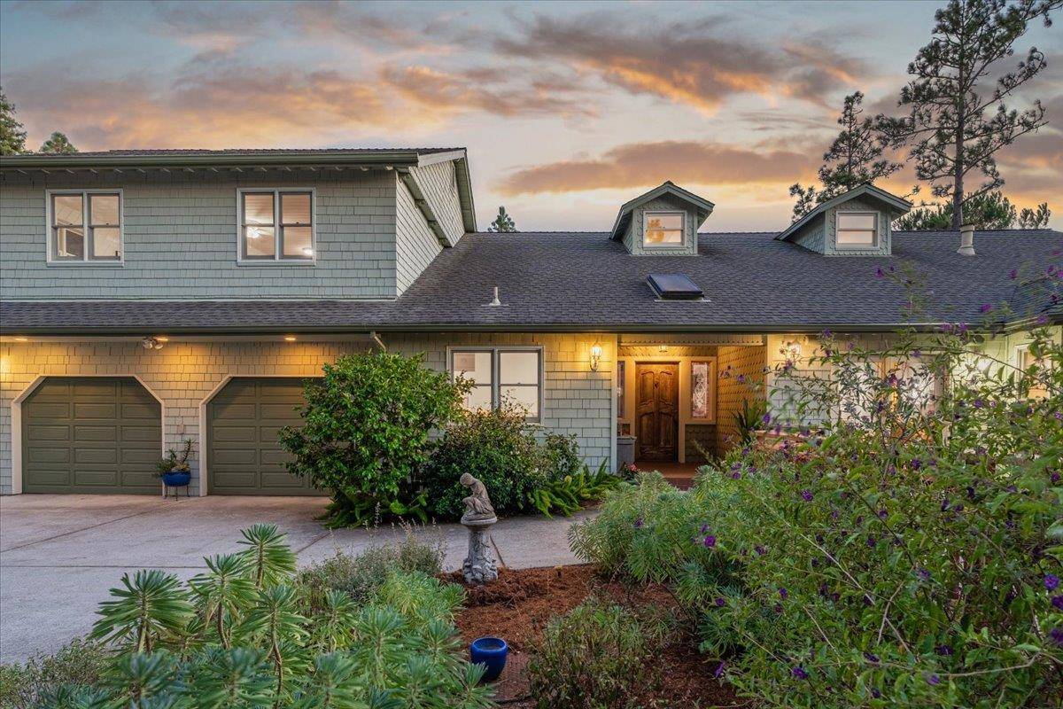 Scotts Valley, CA 95066,173 Spreading Oak DR