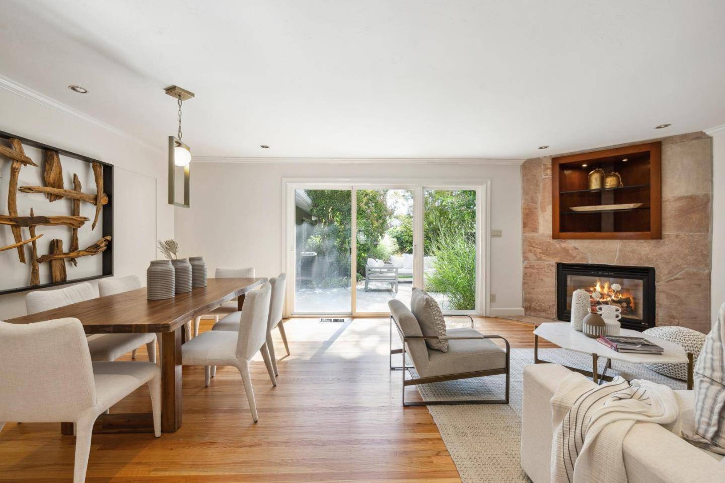 Sunnyvale, CA 94087,1454 Enderby WAY