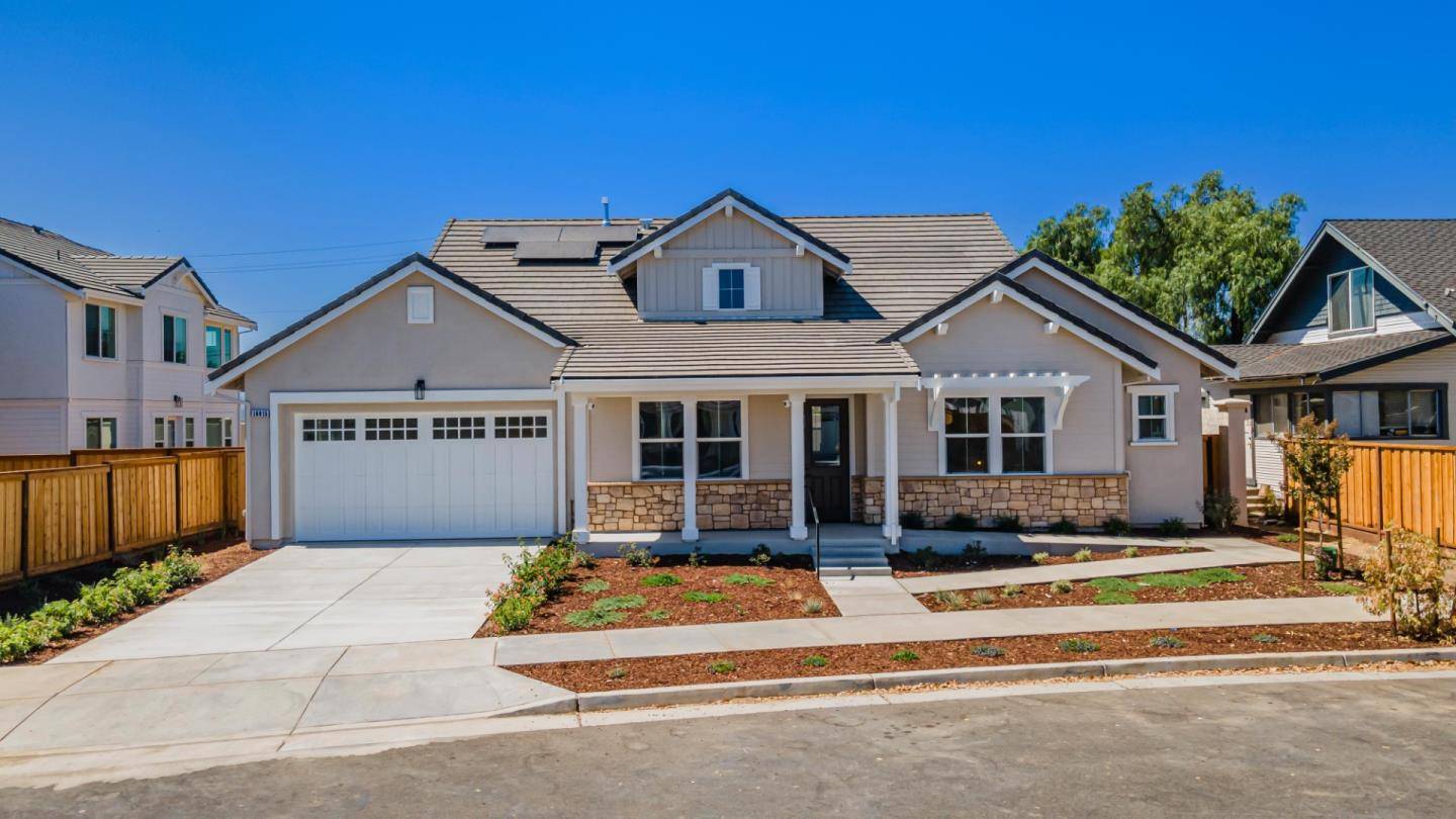 Morgan Hill, CA 95037,16915 Brut LN