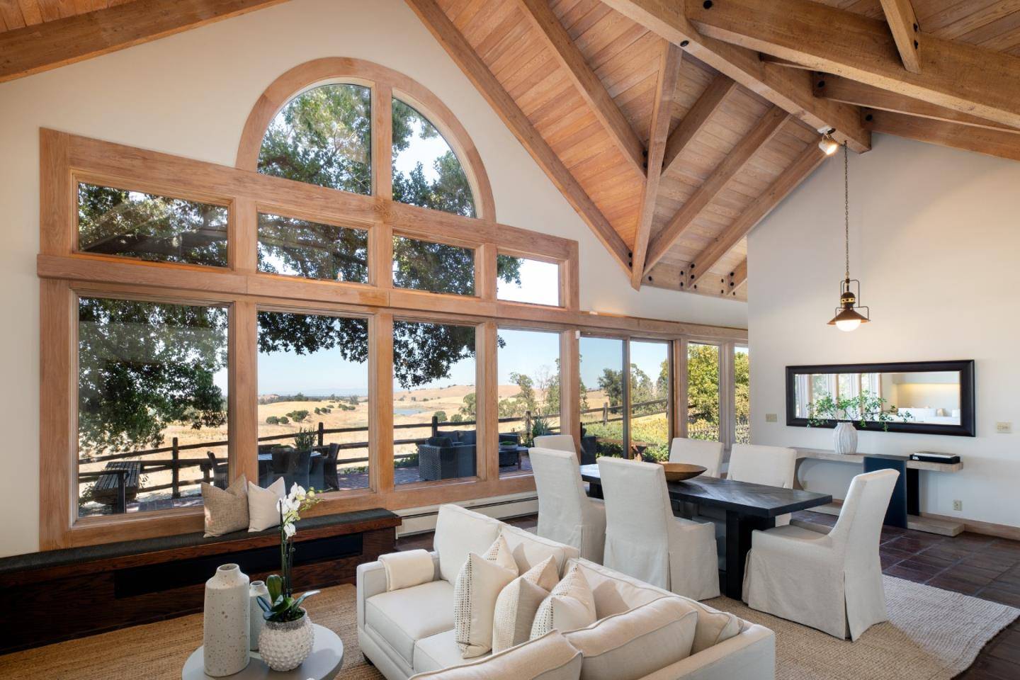 Portola Valley, CA 94028,5 Arastradero RD