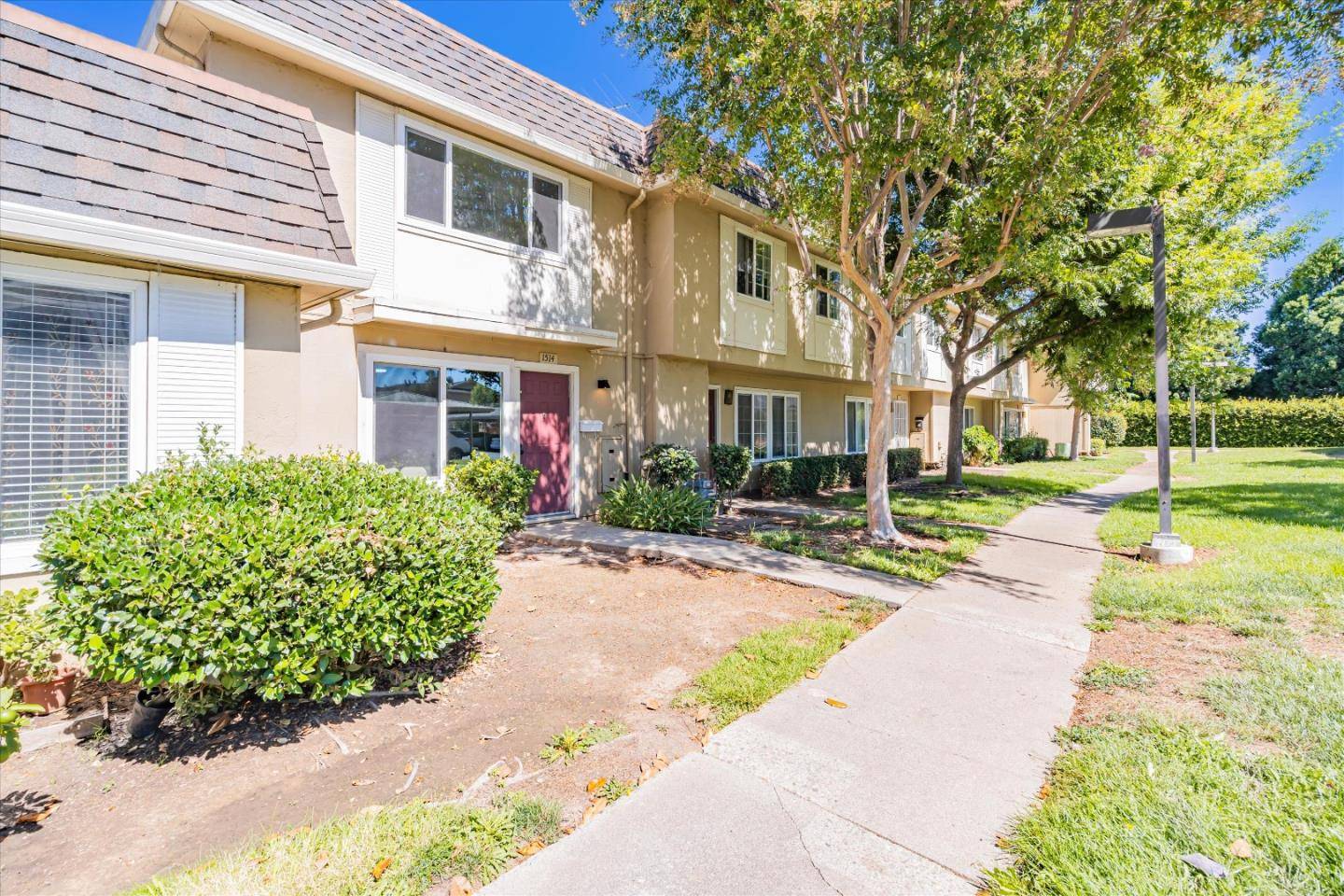 San Jose, CA 95121,1514 Tosca CT