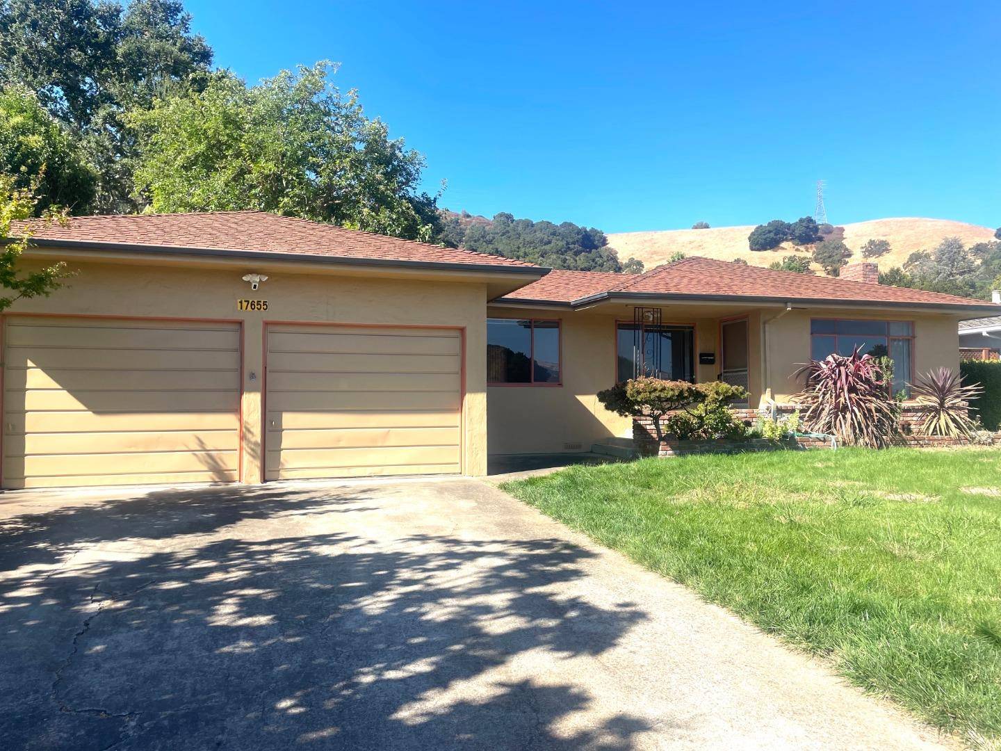 Morgan Hill, CA 95037,17655 De Witt AVE