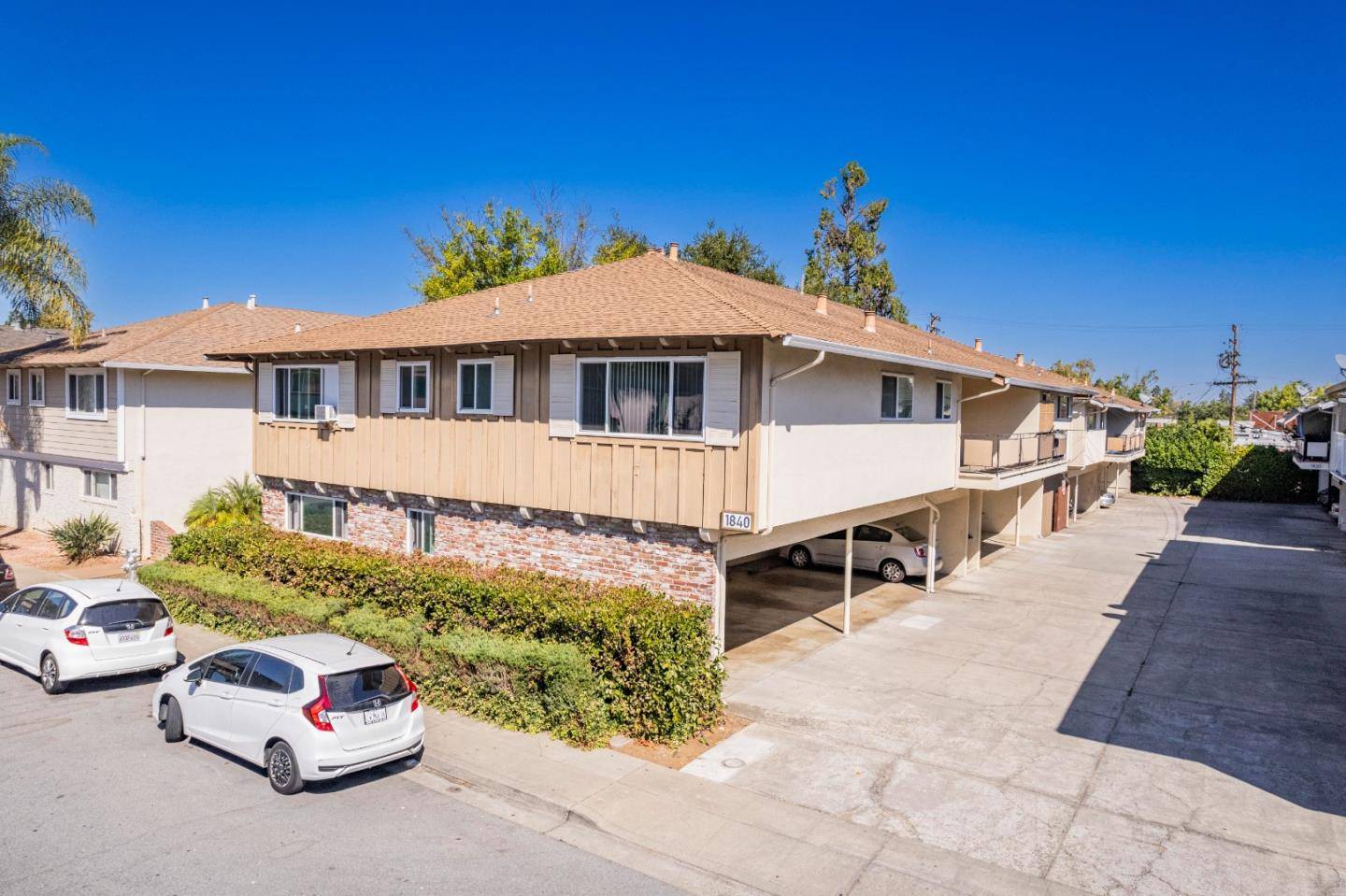 Mountain View, CA 94040,1840 Ednamary WAY