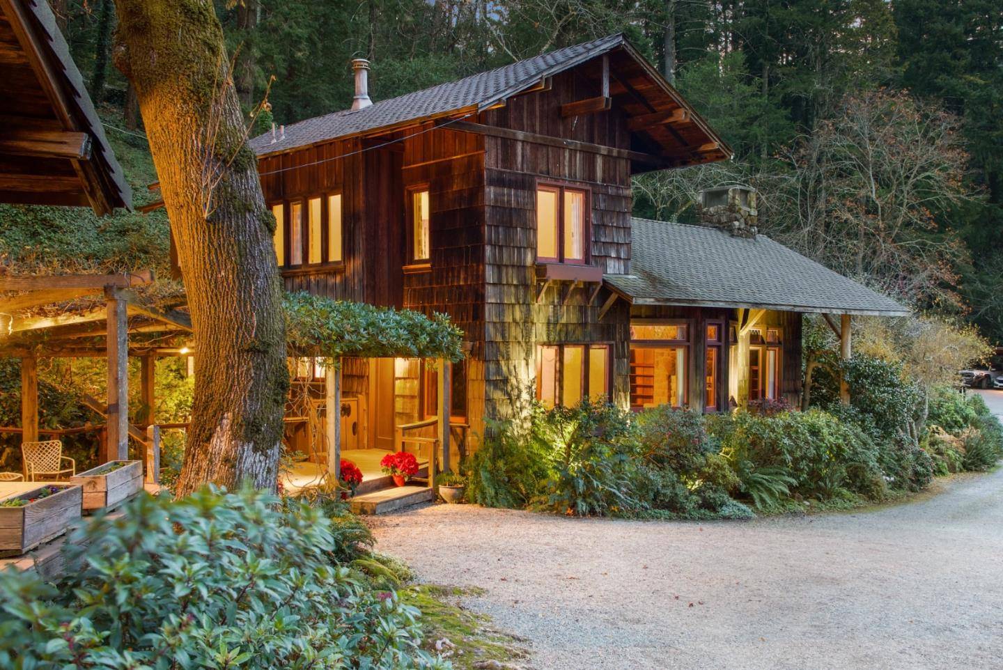 Los Gatos, CA 95033,19315 Bear Creek RD