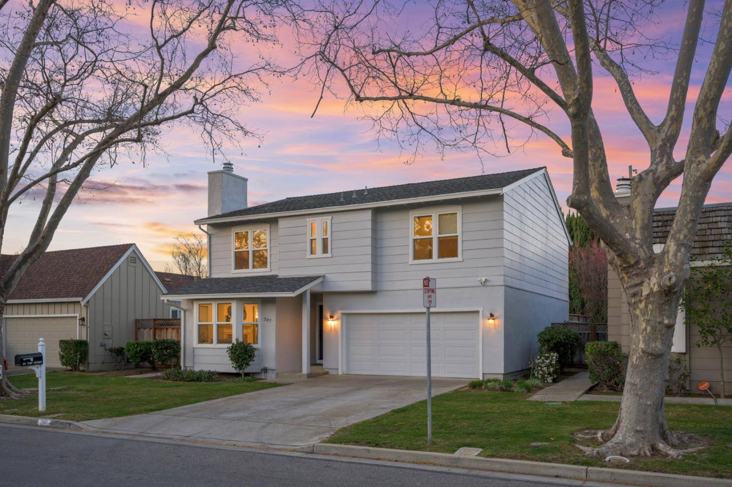 Mountain View, CA 94040,207 Post ST
