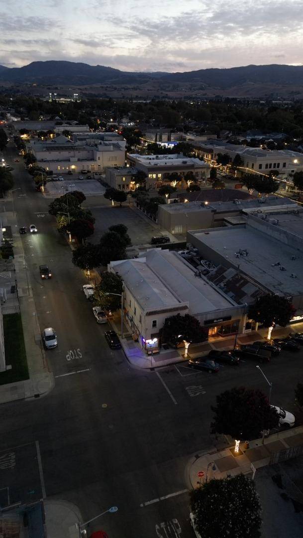 Hollister, CA 95023,201 5th ST