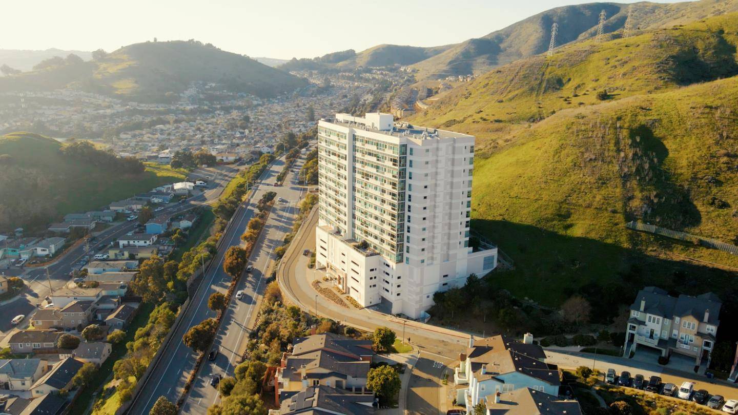 South San Francisco, CA 94080,1 Mandalay PL 1706