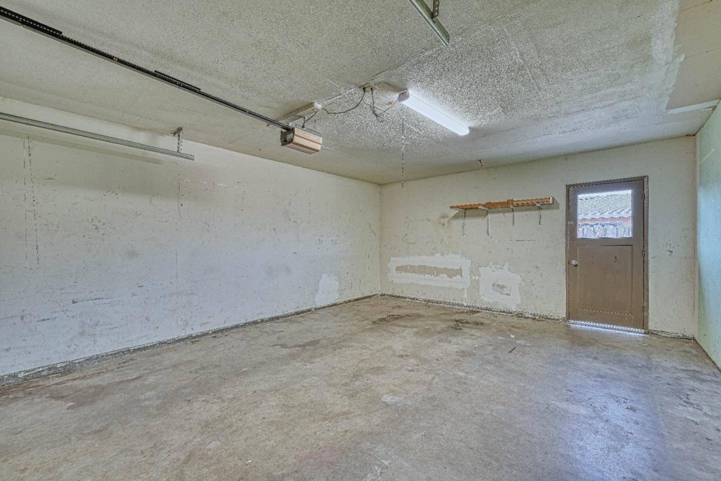 Salinas, CA 93905,1258 Caoba WAY