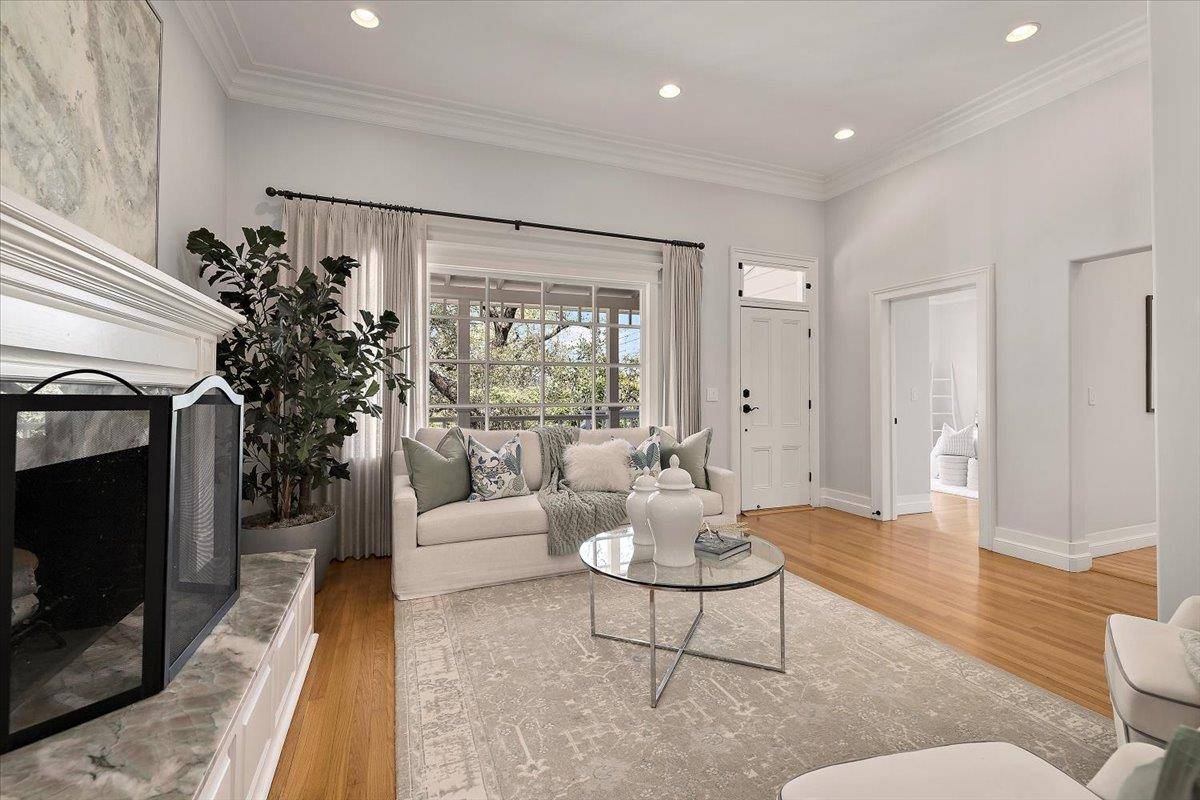 Los Gatos, CA 95030,56 Cleland AVE