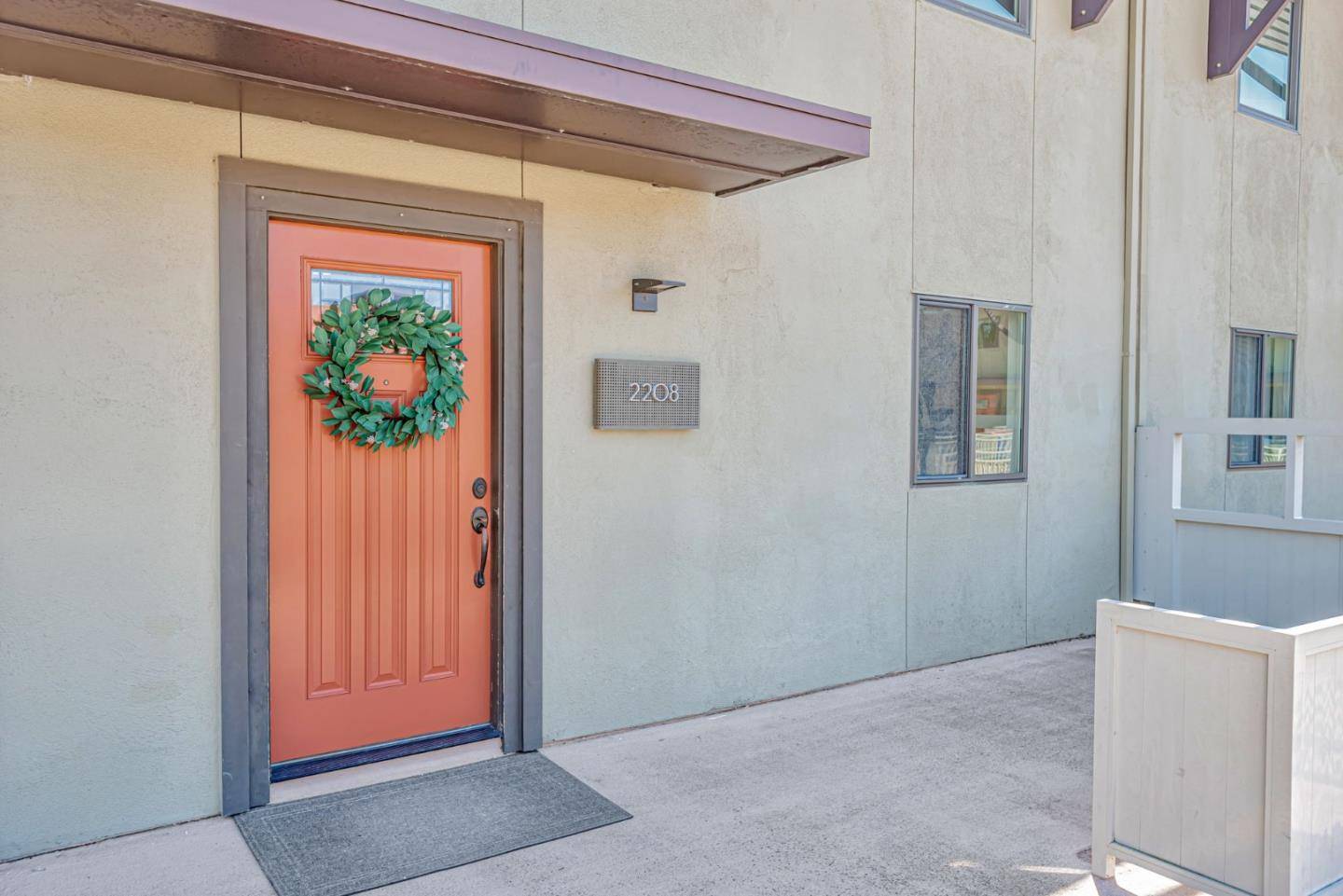 Foster City, CA 94404,2208 Admiralty LN
