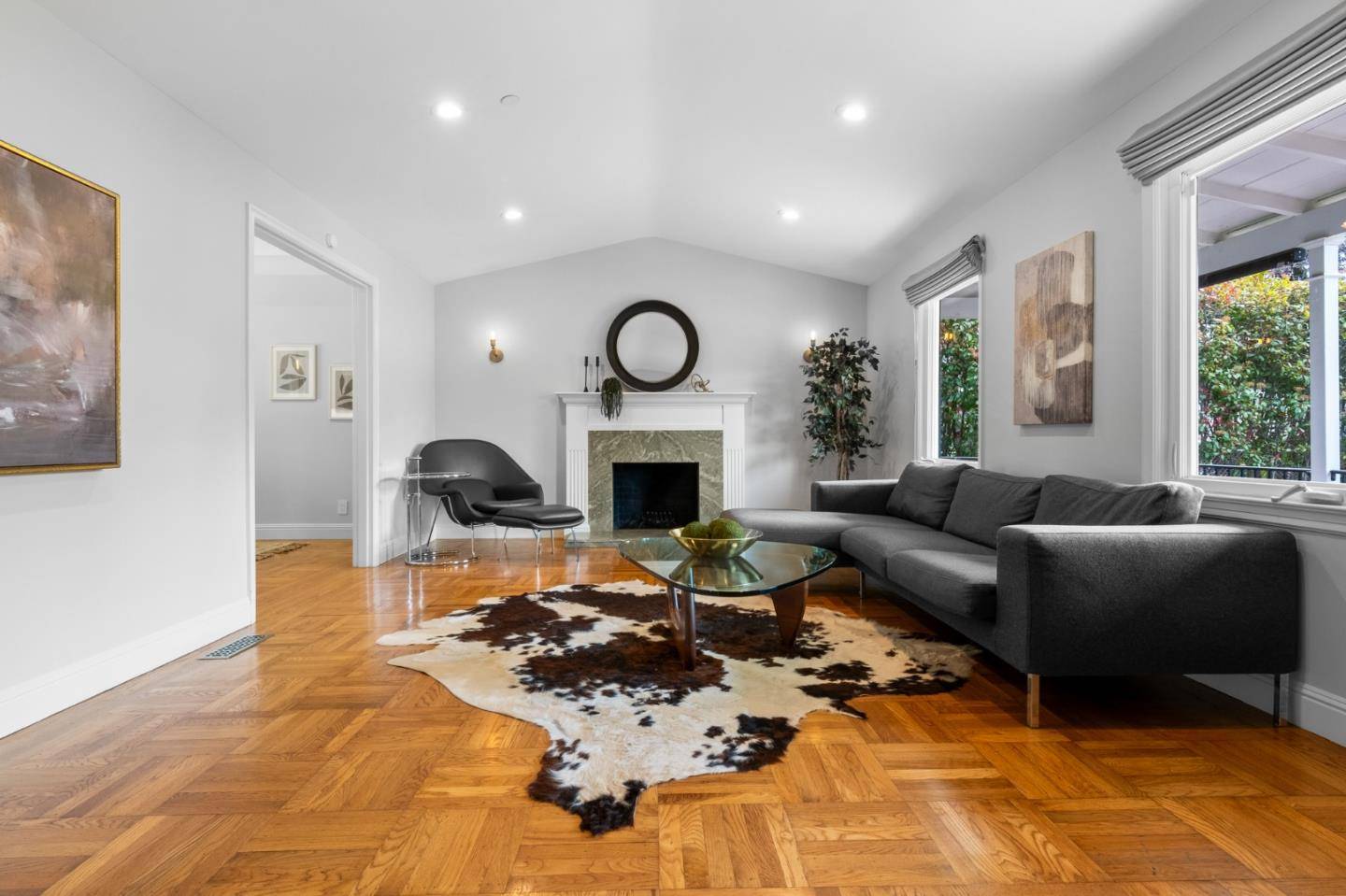 Burlingame, CA 94010,1536 Eastmoor RD
