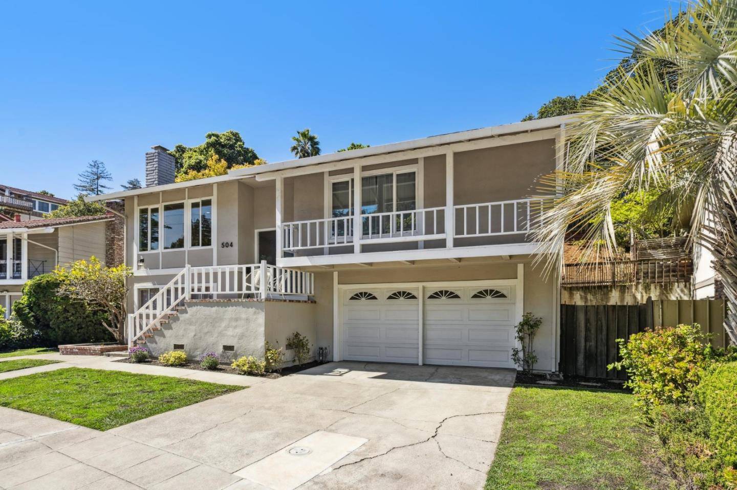 Belmont, CA 94002,504 Davey Glen RD
