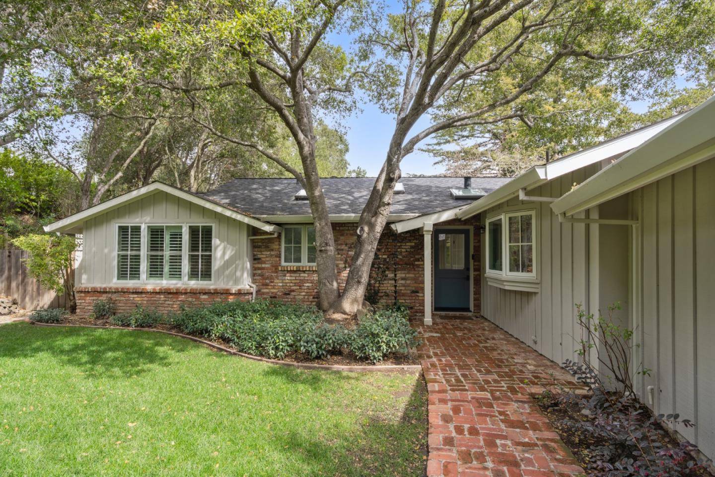 Portola Valley, CA 94028,90 Bear Gulch DR