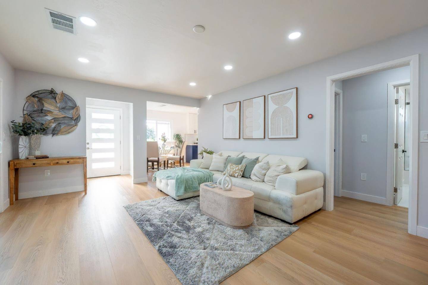 San Leandro, CA 94578,2046 Altamont RD