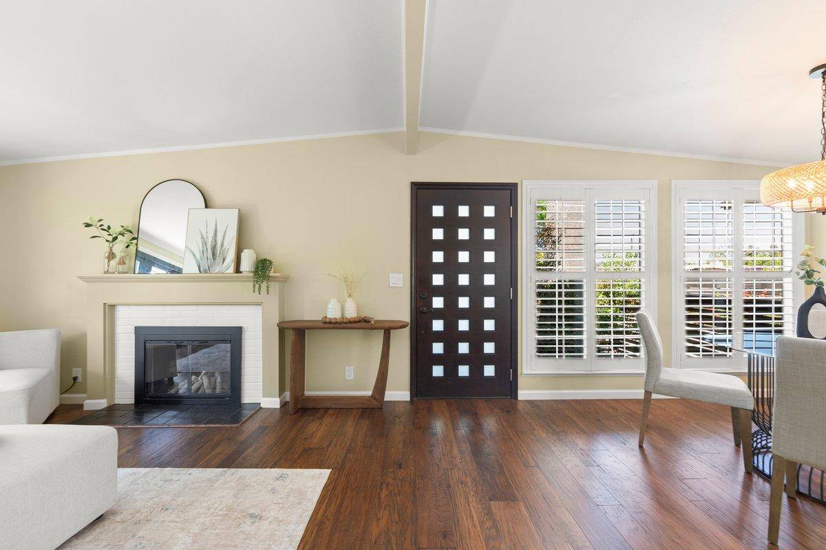 Campbell, CA 95008,494 Century DR