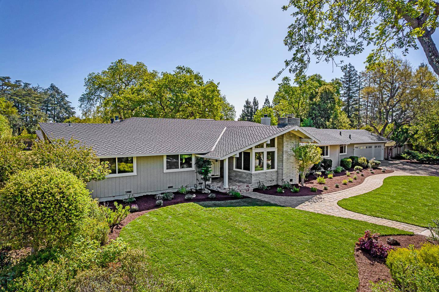 Los Altos Hills, CA 94022,27696 Vogue CT