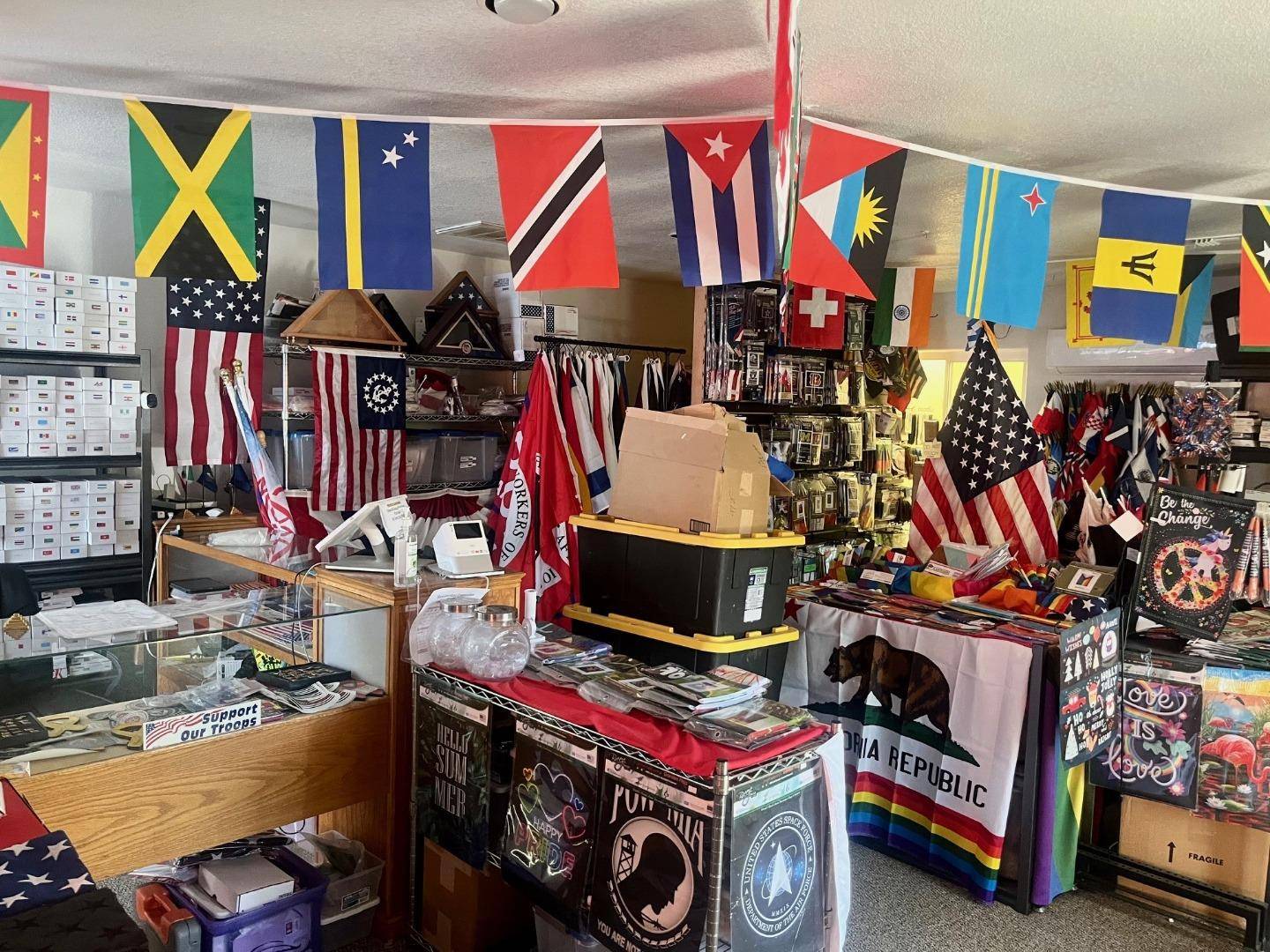 Sacramento, CA 95816,3001 D ST