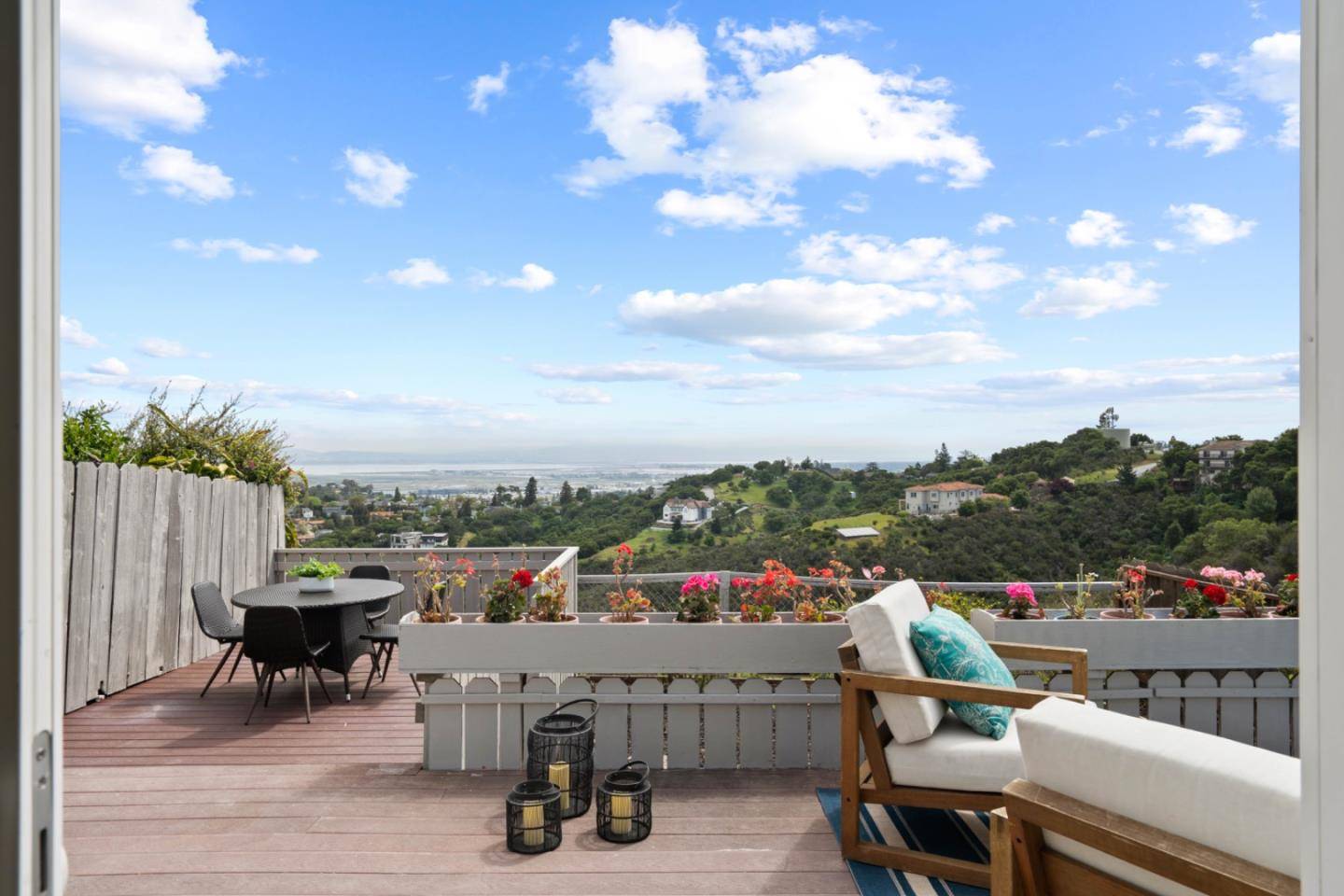 Belmont, CA 94002,2617 Hastings DR
