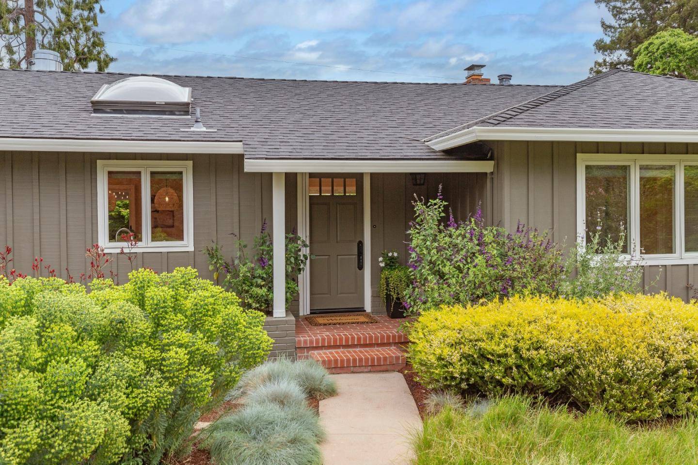 Menlo Park, CA 94025,550 Saint Francis PL