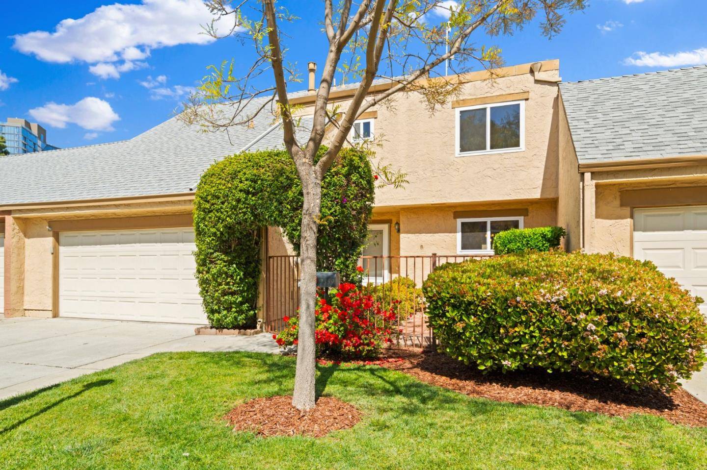 Santa Clara, CA 95054,2359 Avenida De Guadalupe