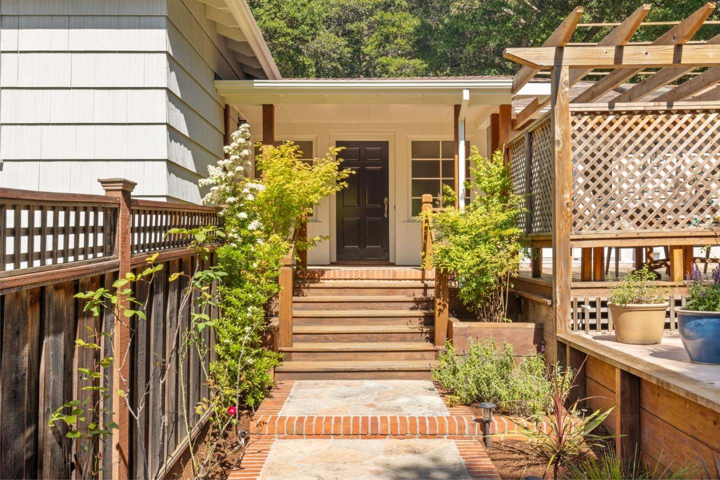 Belmont, CA 94002,1100 Chula Vista DR
