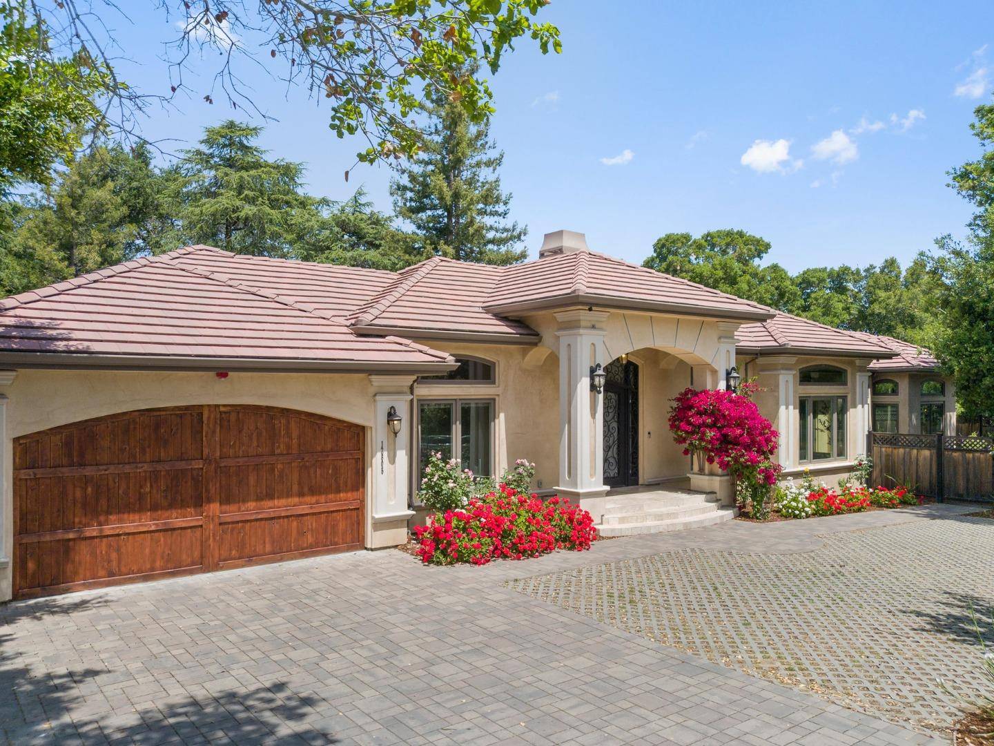 Saratoga, CA 95070,12805 Pierce RD