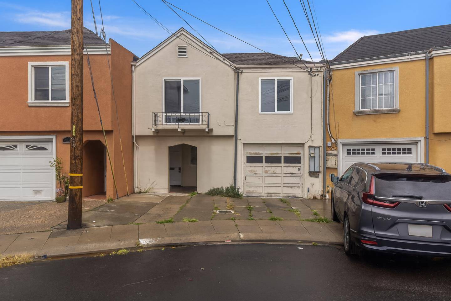 South San Francisco, CA 94080,233 Village WAY