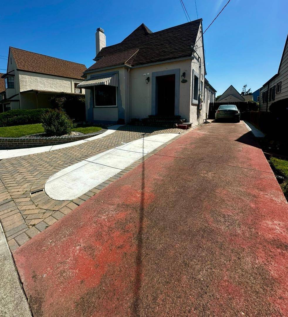 San Leandro, CA 94577,626 Chetland RD
