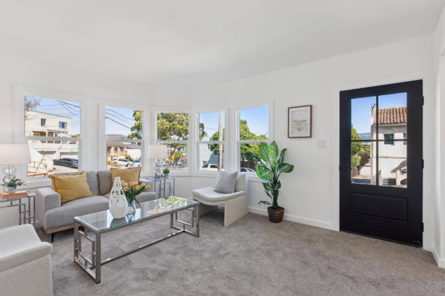 South San Francisco, CA 94080,155 Gardiner AVE