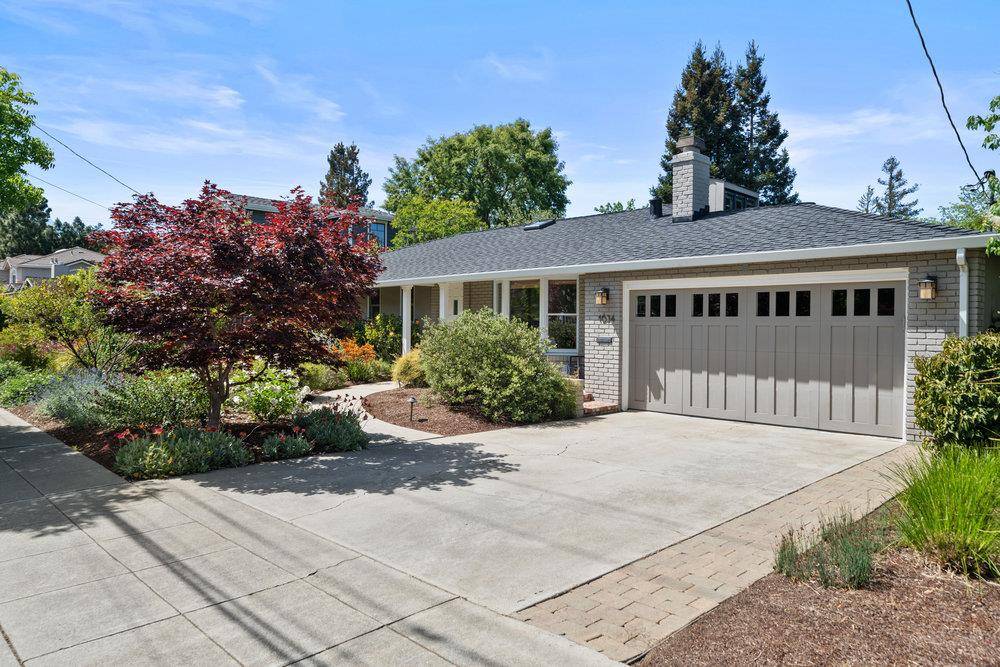 Mountain View, CA 94040,1634 Hollingsworth DR