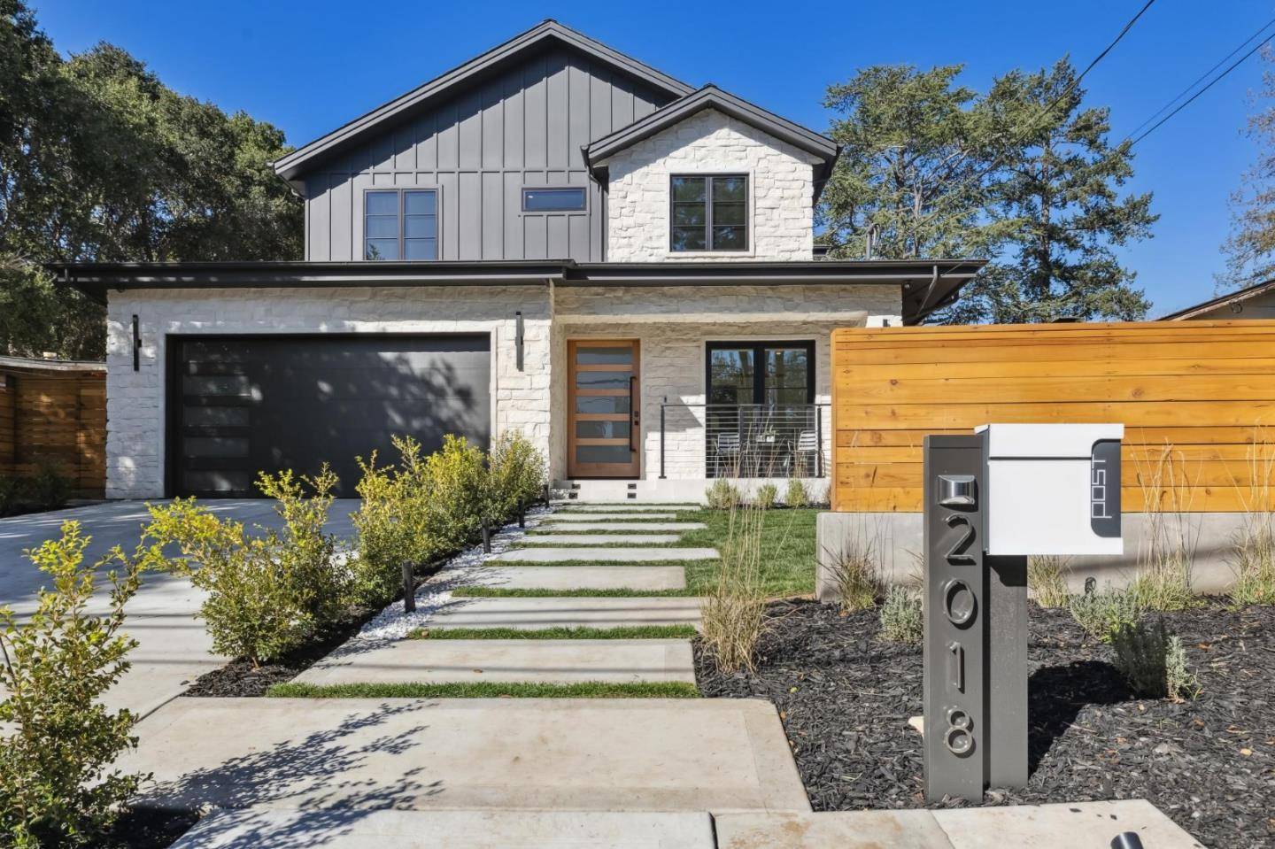 Menlo Park, CA 94025,2018 Sand Hill RD