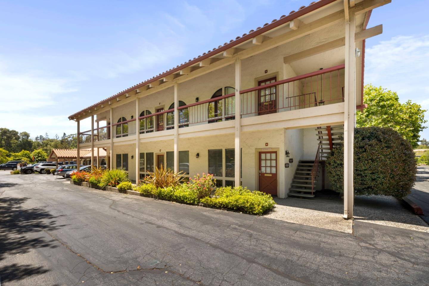 Capitola, CA 95010,830 Bay AVE