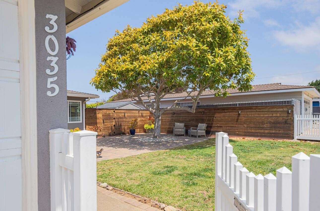 Marina, CA 93933,3035 King CIR
