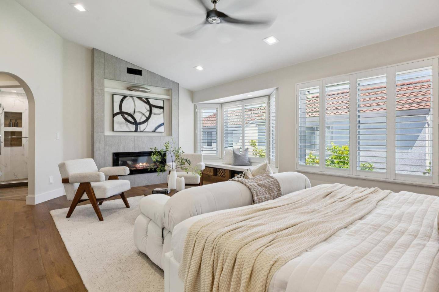 Milpitas, CA 95035,113 Meadowland DR