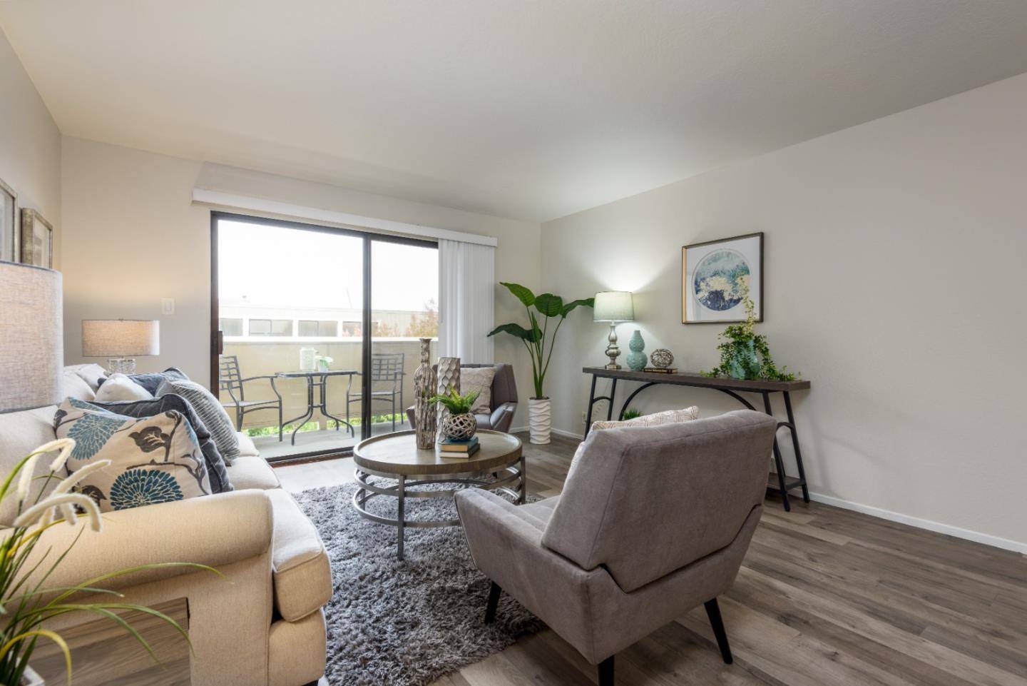 South San Francisco, CA 94080,822 Marcie CIR