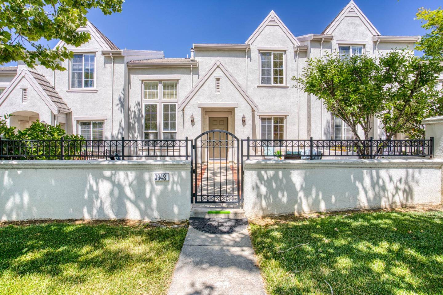 San Jose, CA 95135,3948 Mosher DR