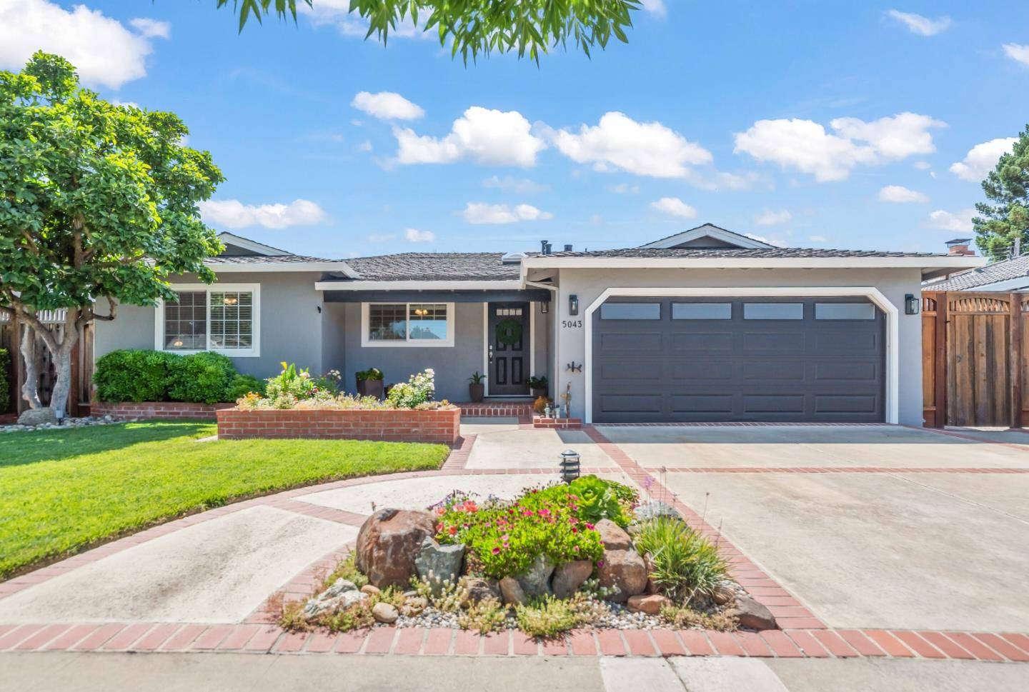 San Jose, CA 95124,5043 Maitland DR