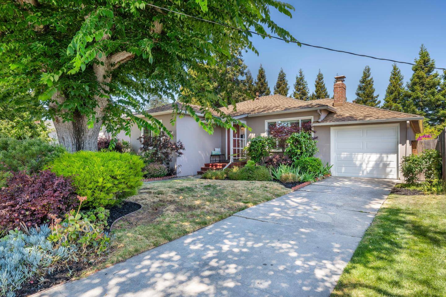 San Mateo, CA 94403,31 Mclellan AVE