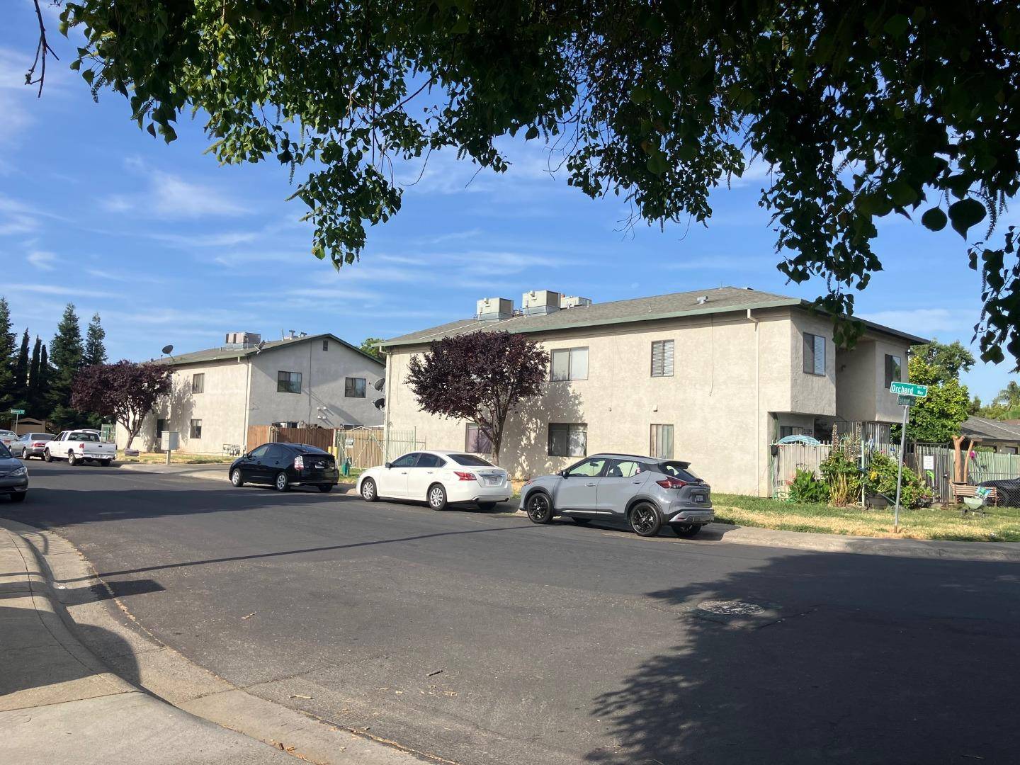 West Sacramento, CA 95691,2125 Oakmont WAY