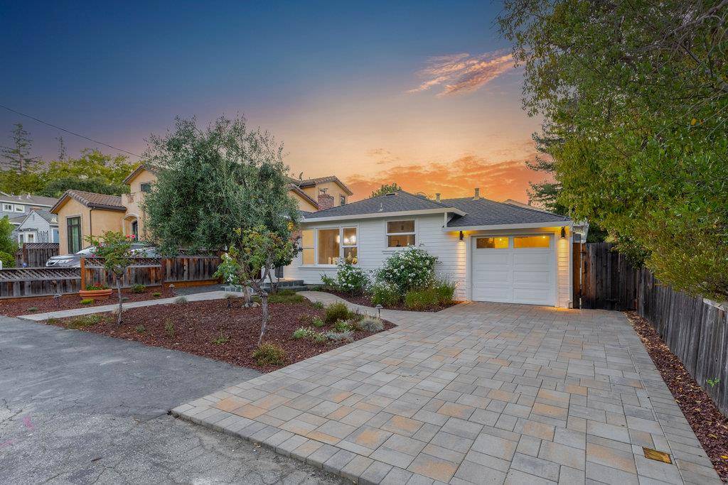 Menlo Park, CA 94025,2150 Valparaiso AVE