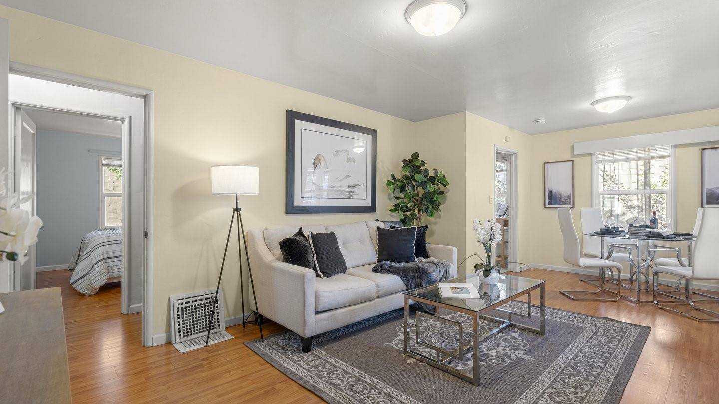 Cupertino, CA 95014,21685 Olive AVE