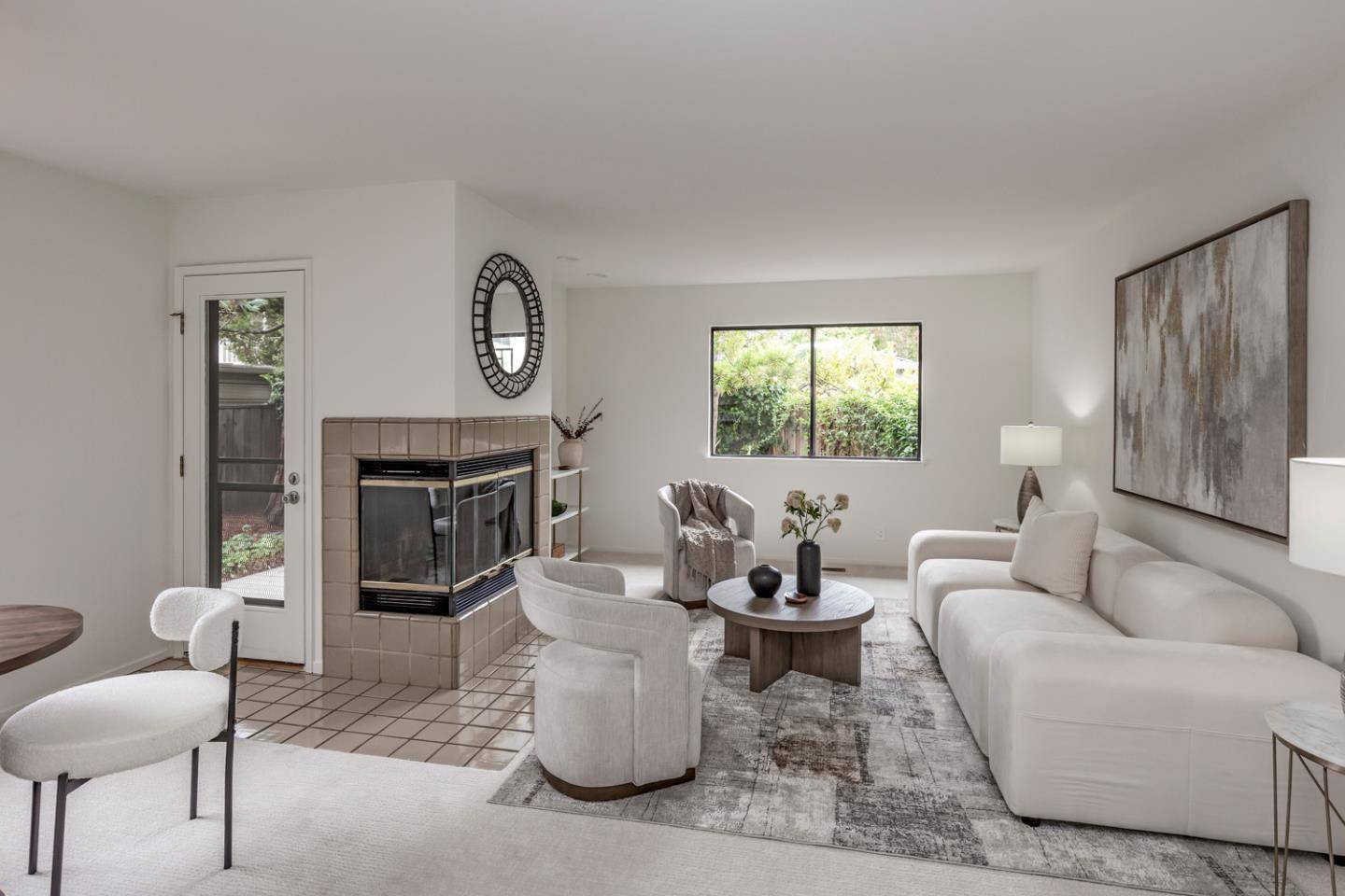 Mountain View, CA 94041,700 Chiquita AVE 18