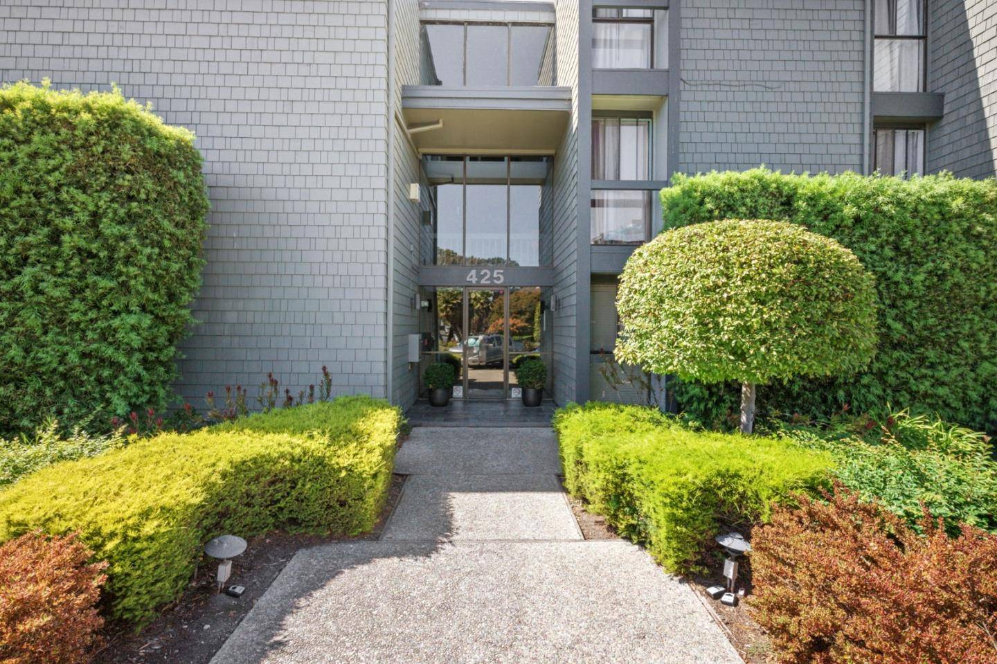 San Mateo, CA 94404,425 Anchor RD 317