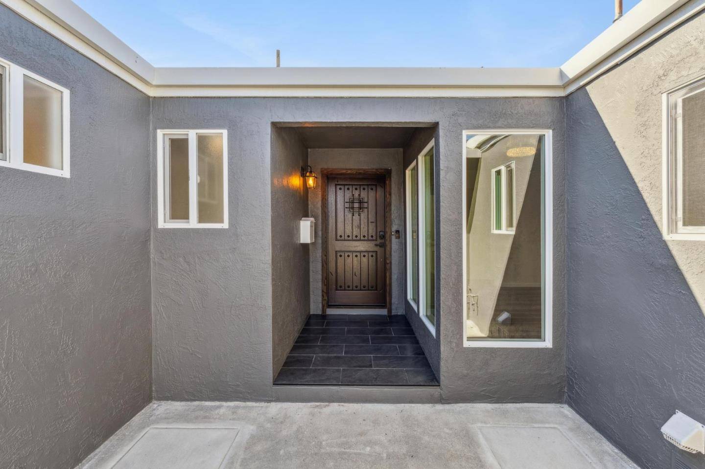 Foster City, CA 94404,700 Gull AVE