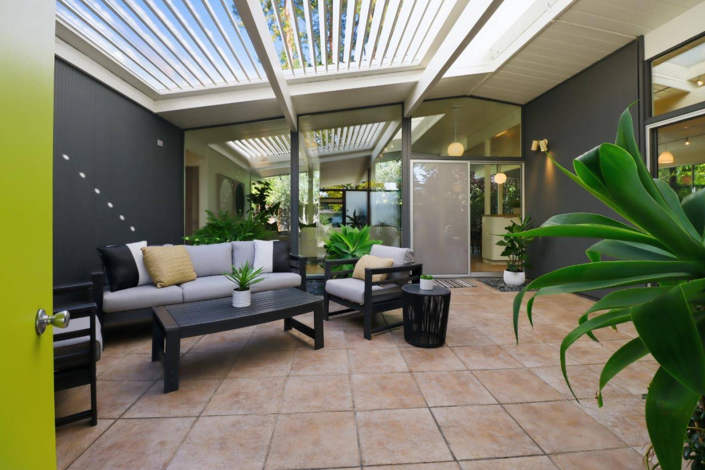 Cupertino, CA 95014,6179 Shadygrove