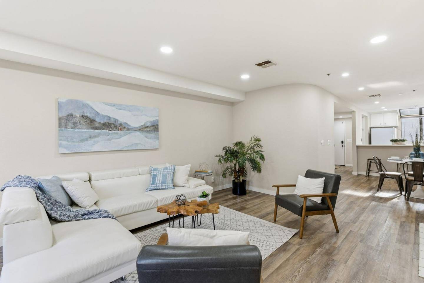 Palo Alto, CA 94306,153 California AVE F215