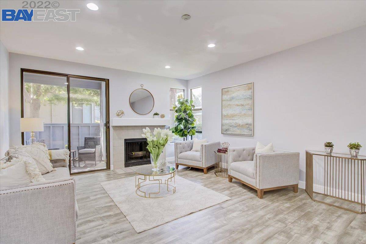Newark, CA 94560,6492 Buena Vista Dr A