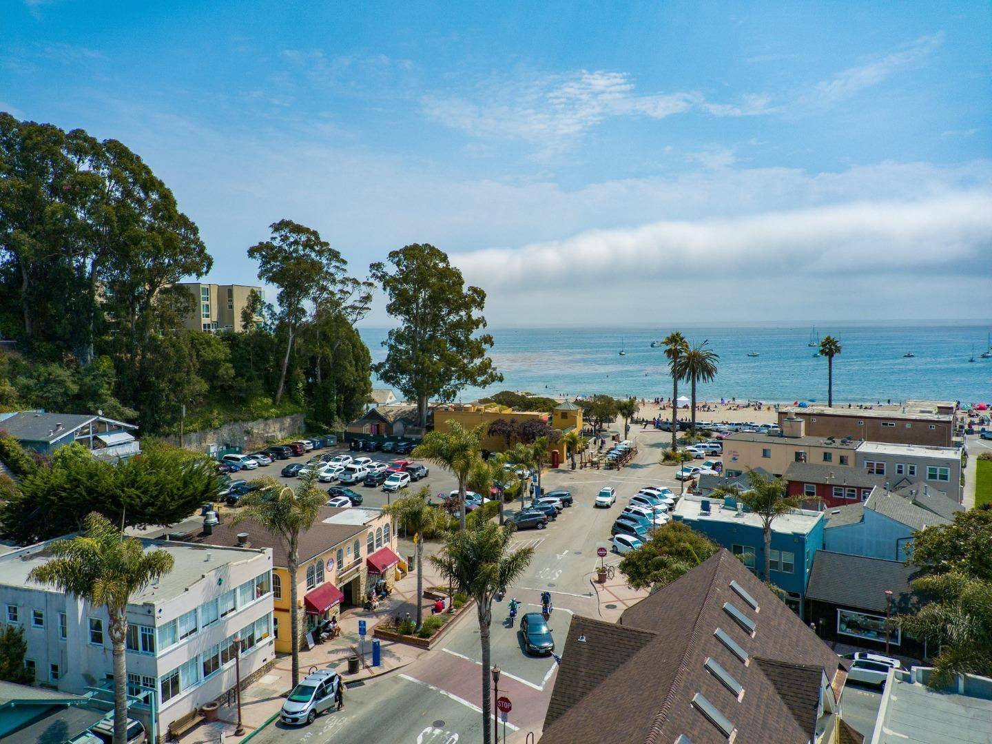 Capitola, CA 95010,200 Monterey AVE